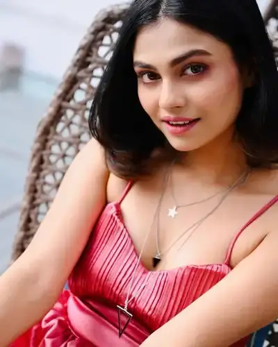 Escort Service Khatima